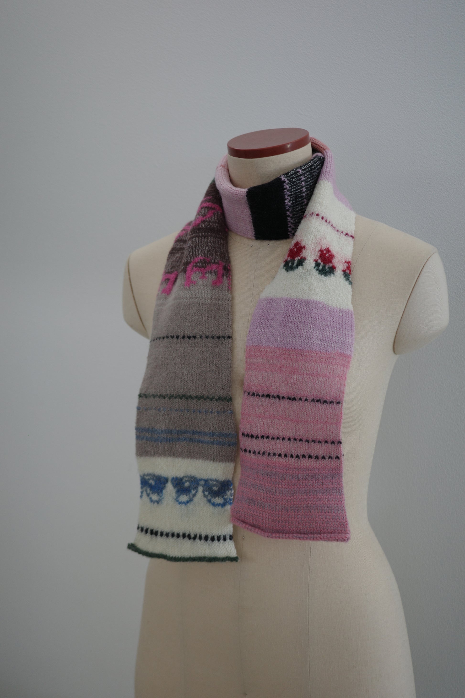 Skinny scarf