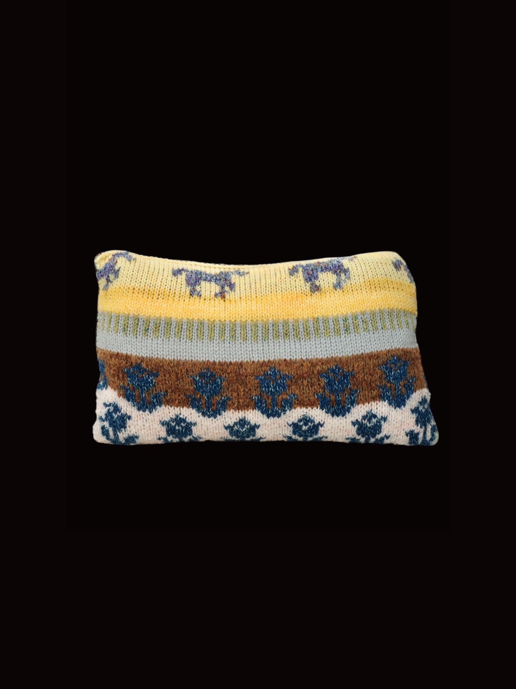 Pillow cushion 17/88