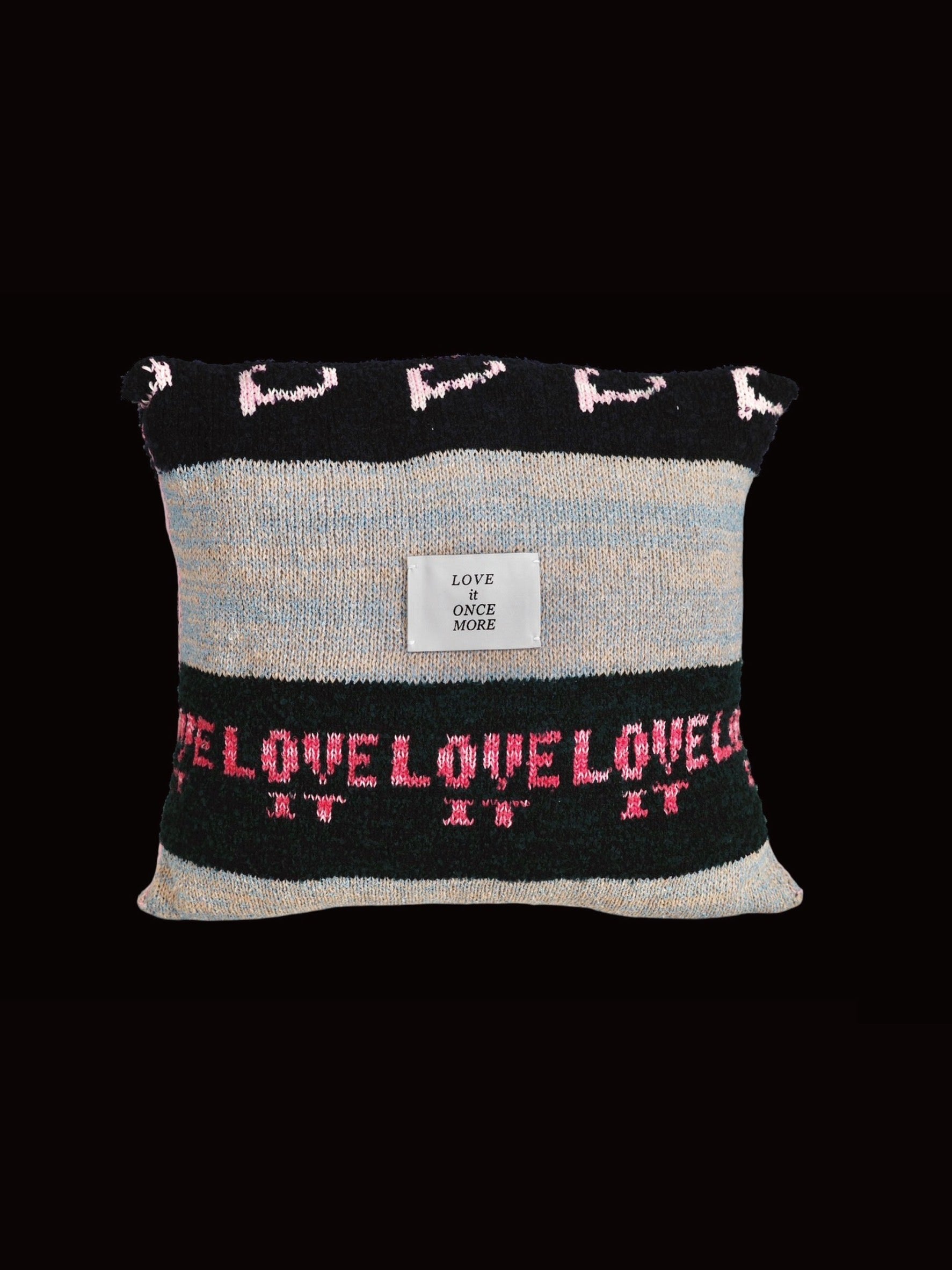 Love cushion 22/88