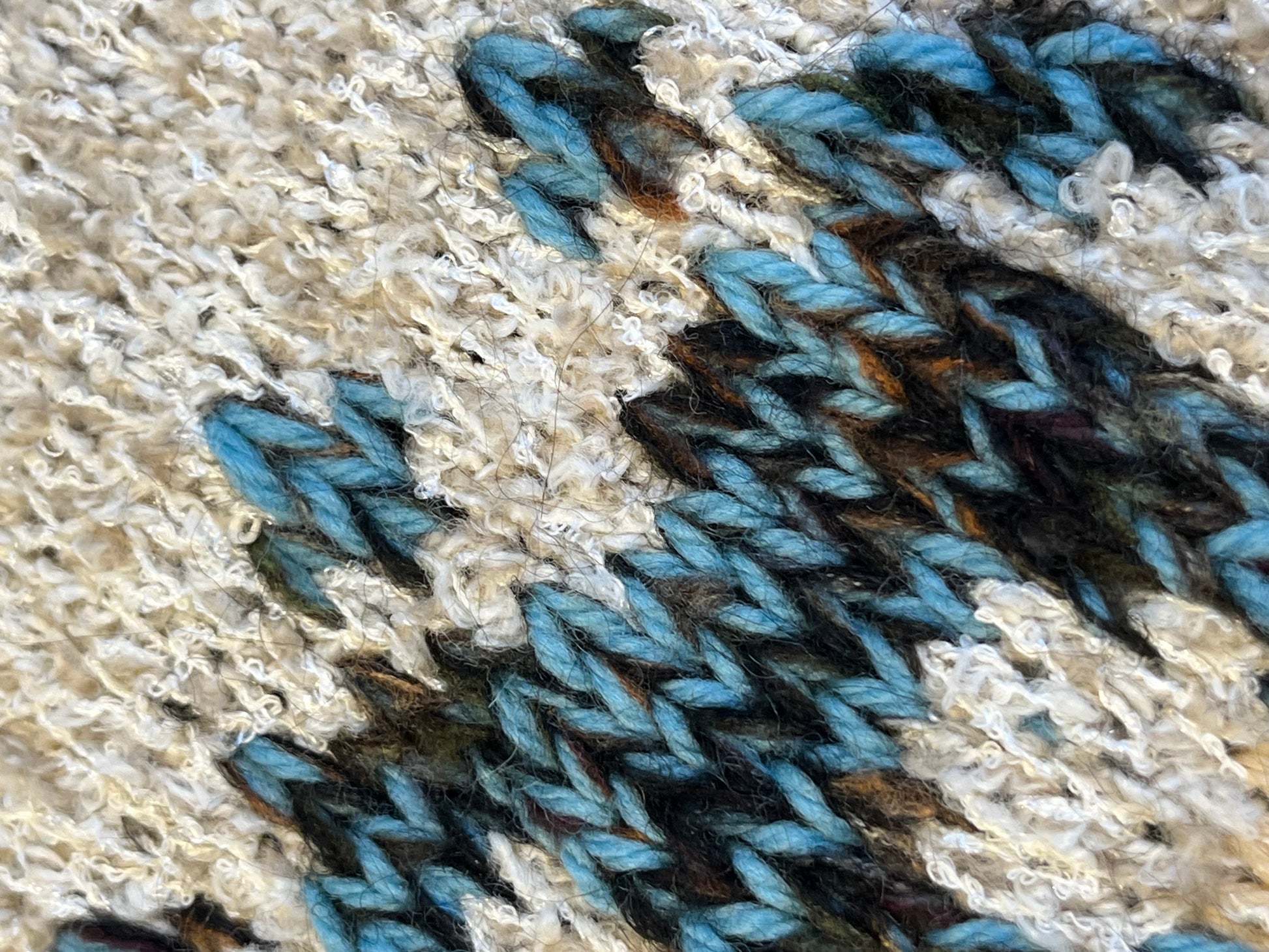 Narrow scarf