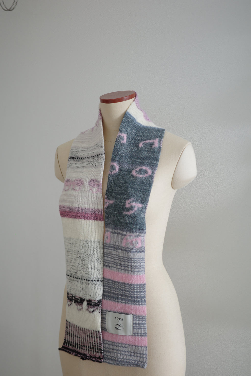 Skinny scarf