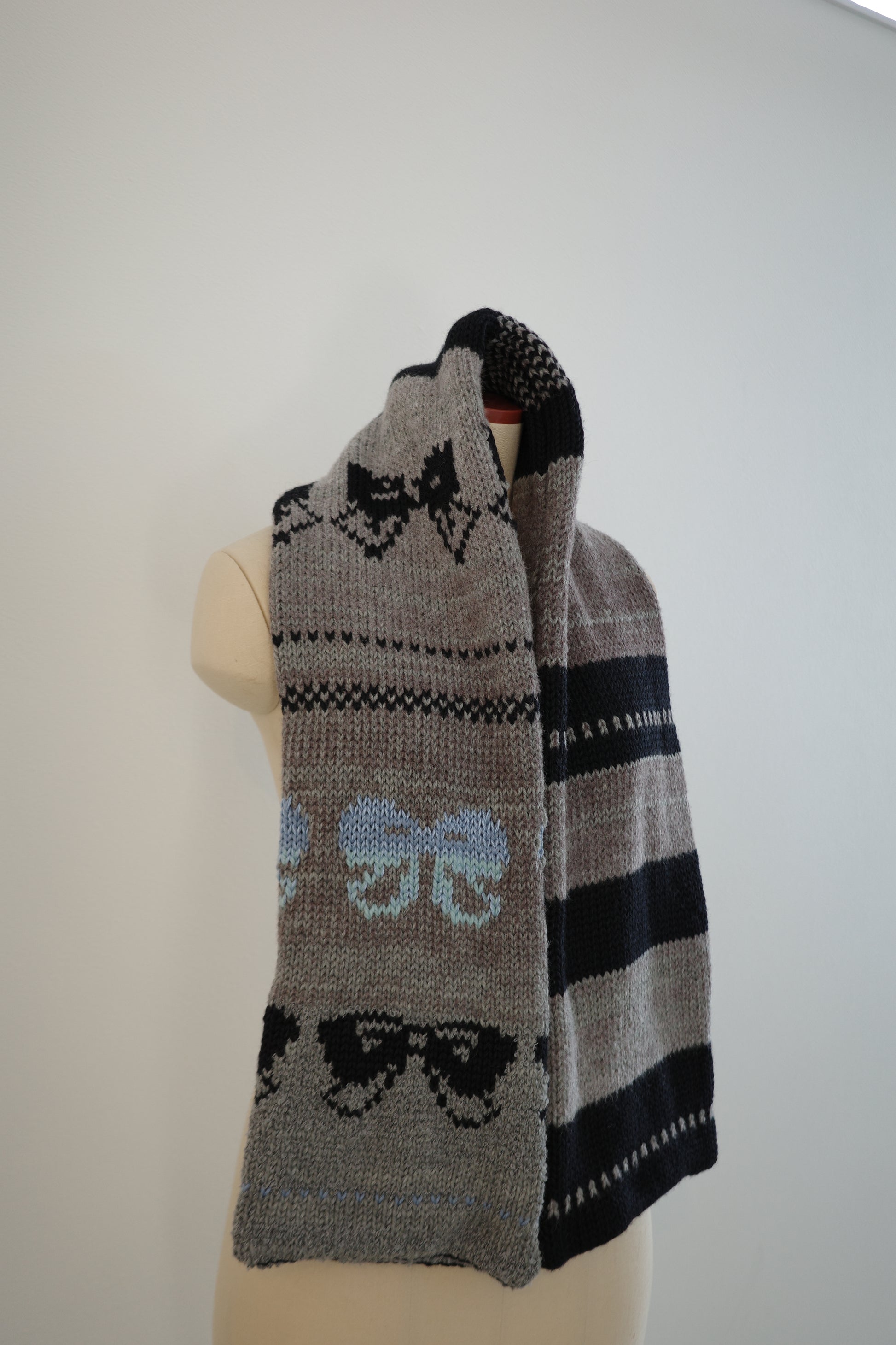 Big Scarf (short)