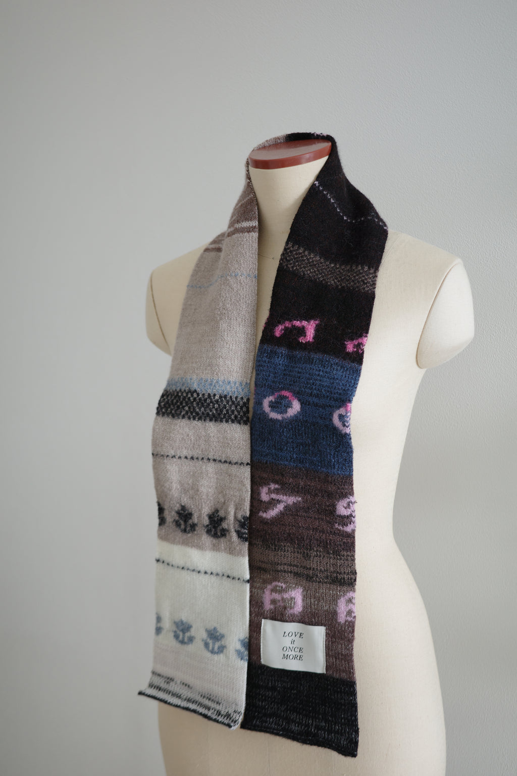Skinny scarf