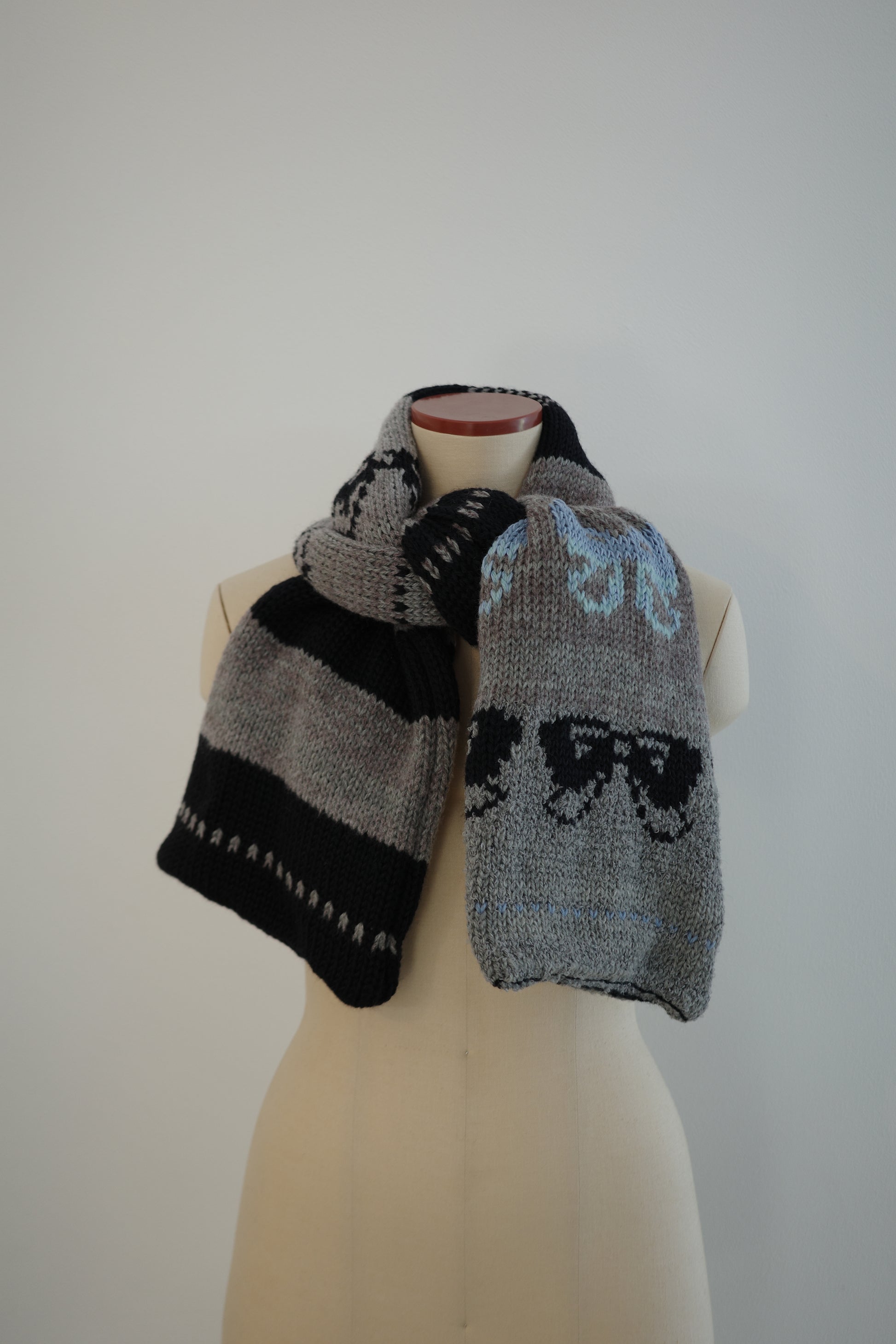 Big Scarf (short)