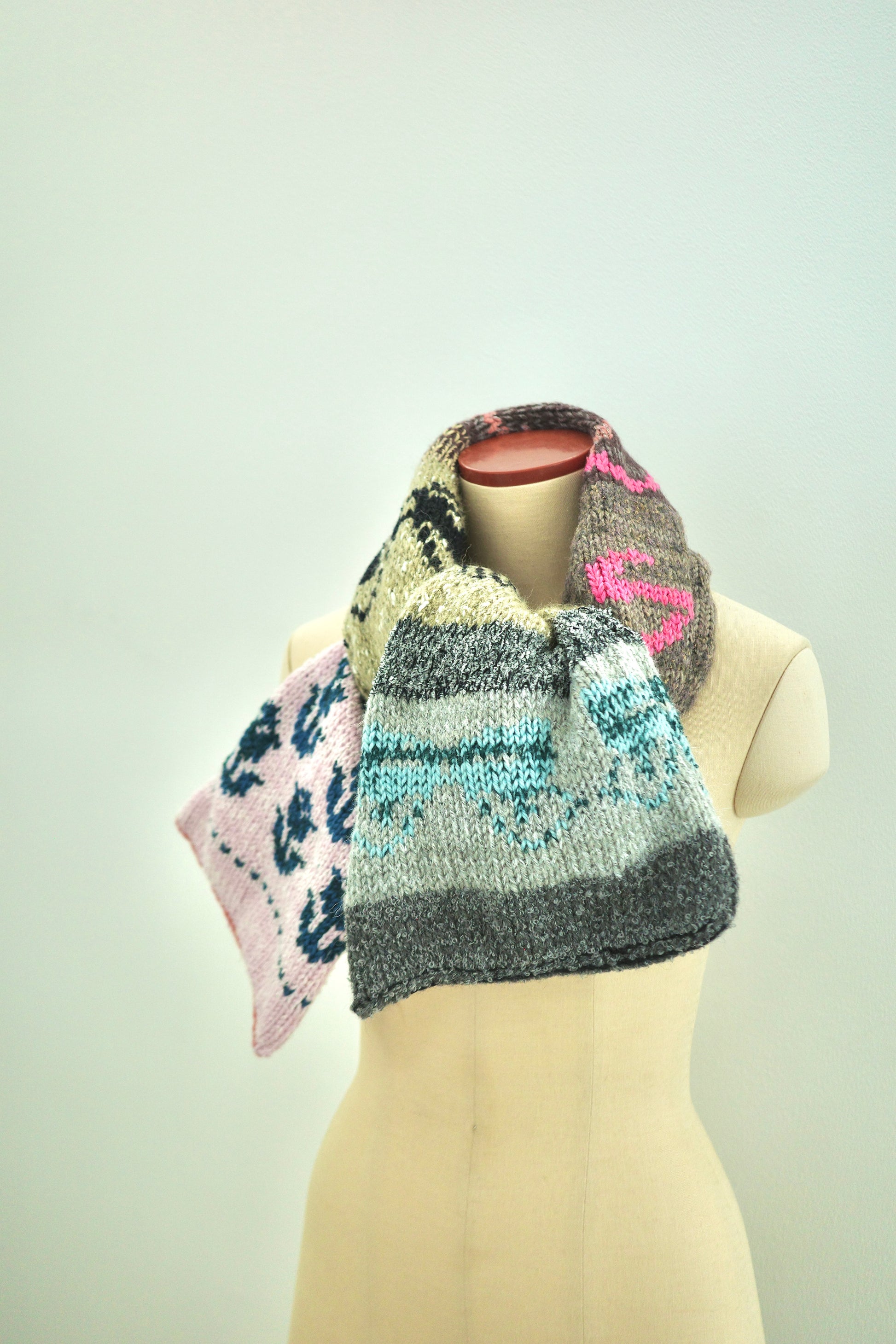 Big Scarf (short)