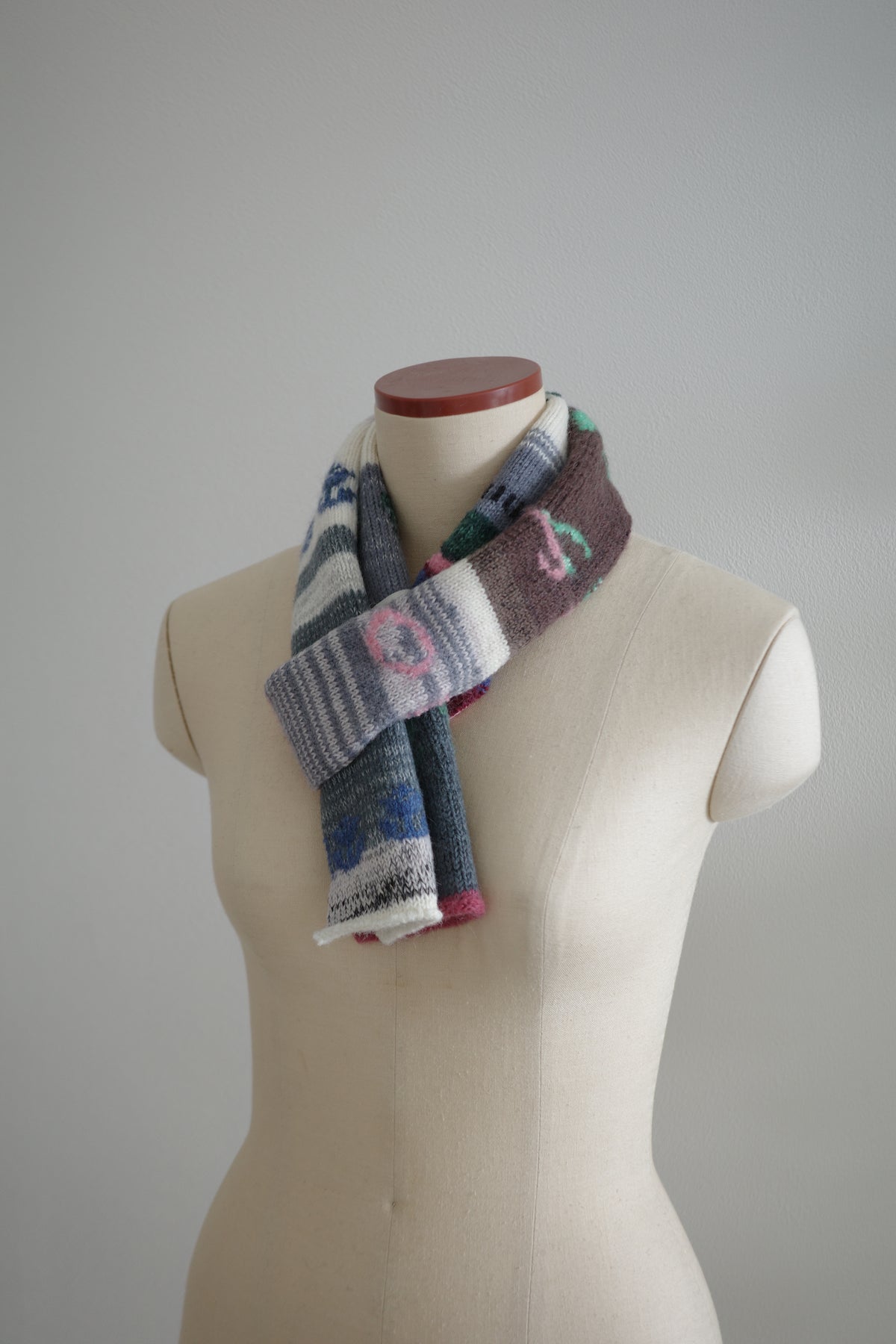 Skinny scarf