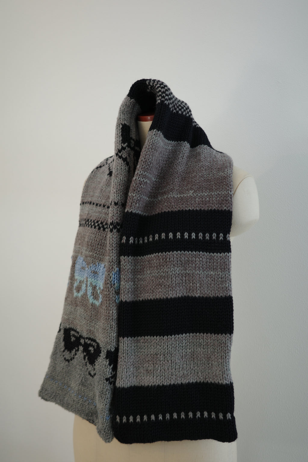 Big Scarf (short)