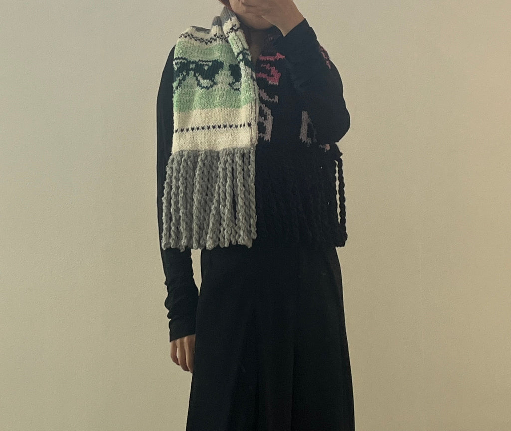 Big Scarf (short)