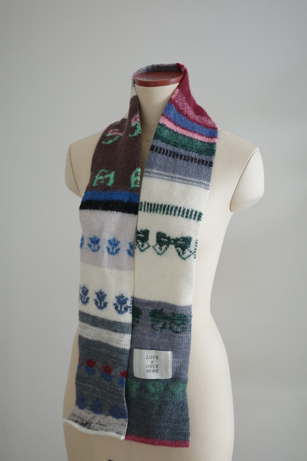 Skinny scarf