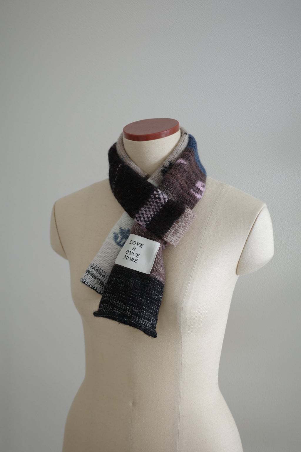 Skinny scarf