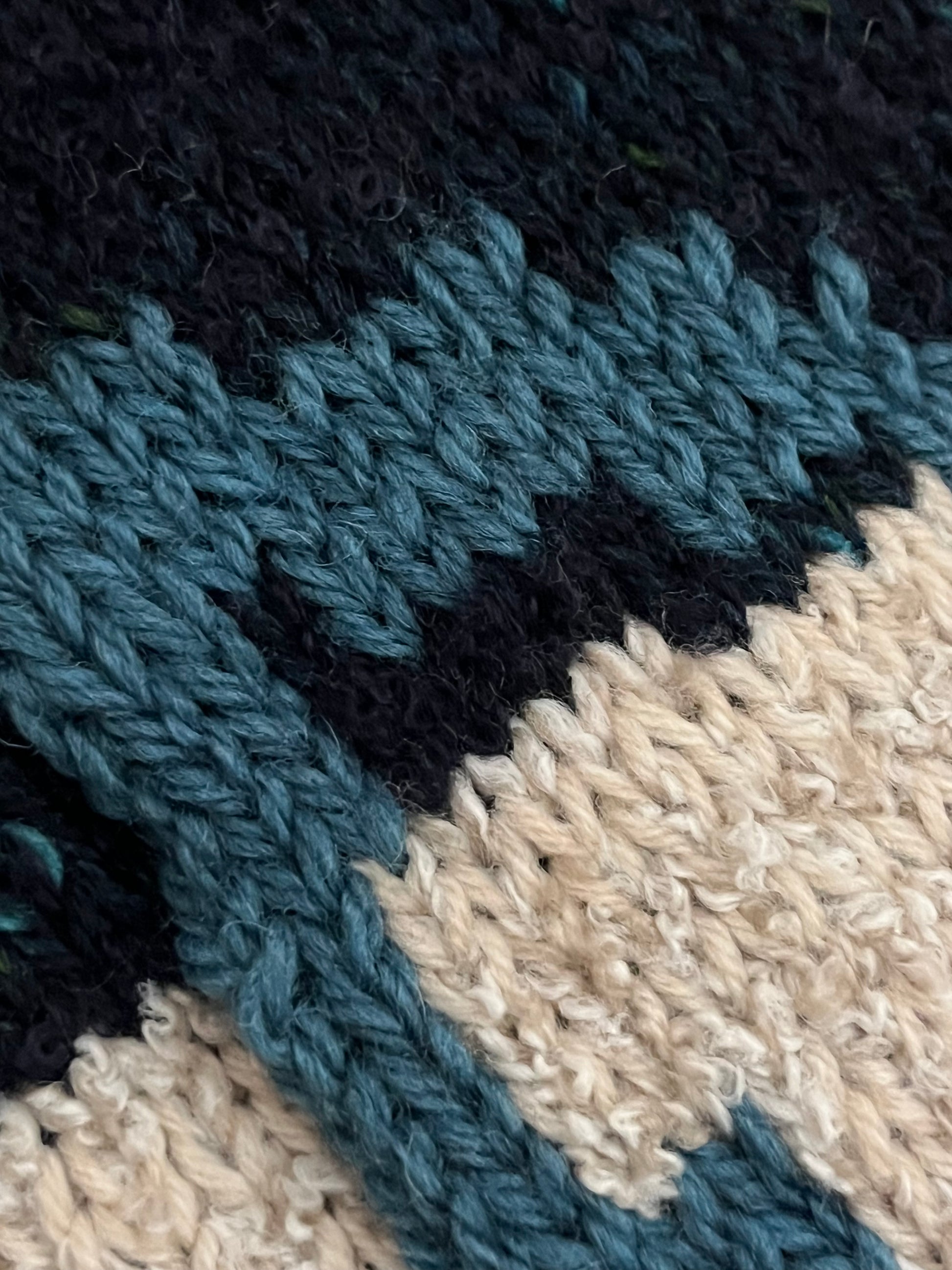 Narrow scarf