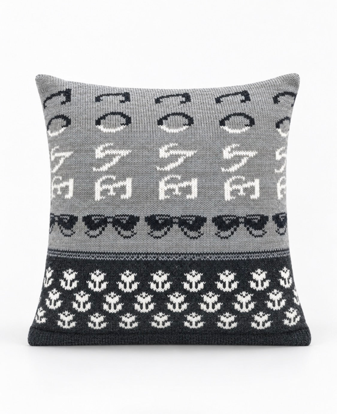 Cushion cover (45cx45c)