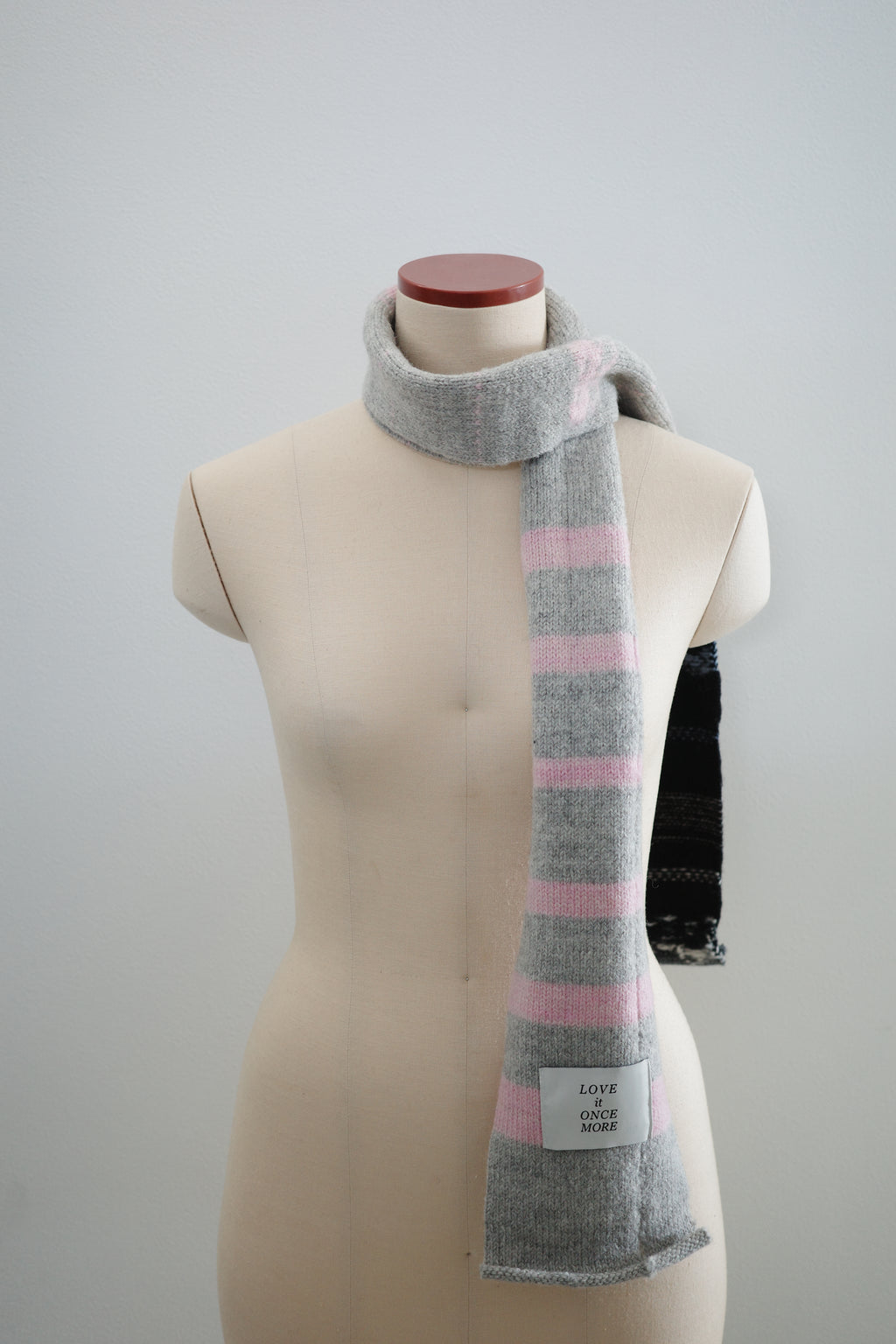 Skinny scarf
