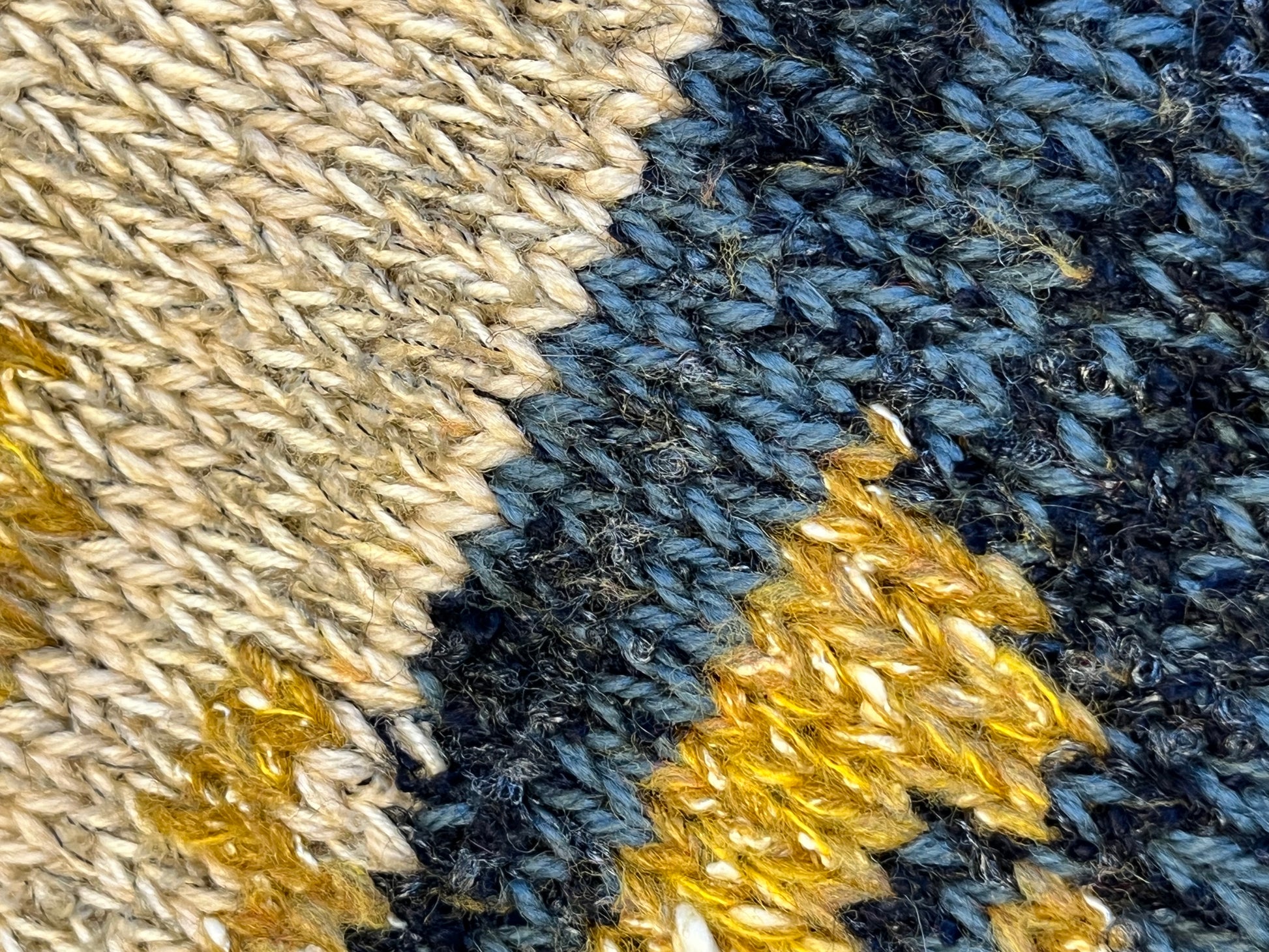 Narrow scarf