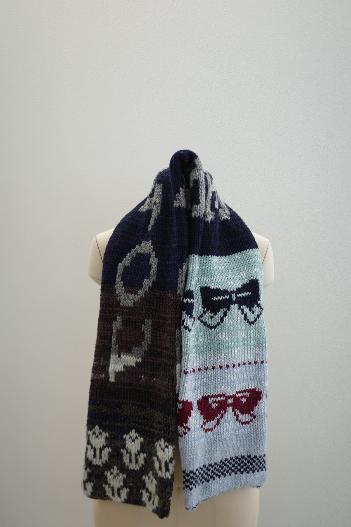 Big Scarf (short)