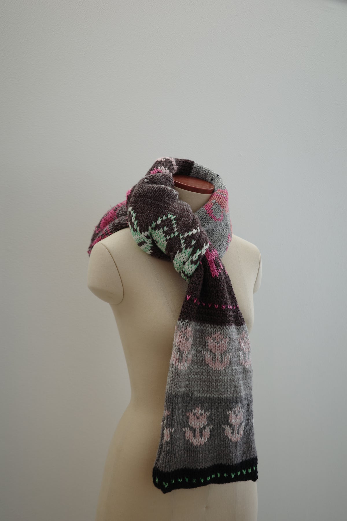 Big Scarf (short)